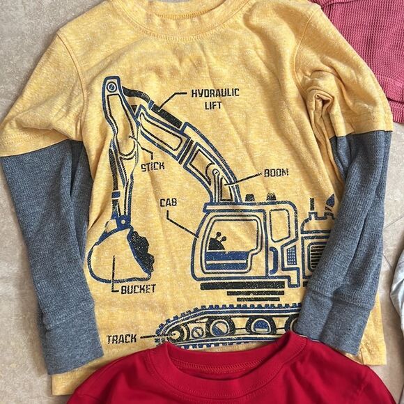 💙Boys Long Sleeve Tee💙 - Picture 4 of 9